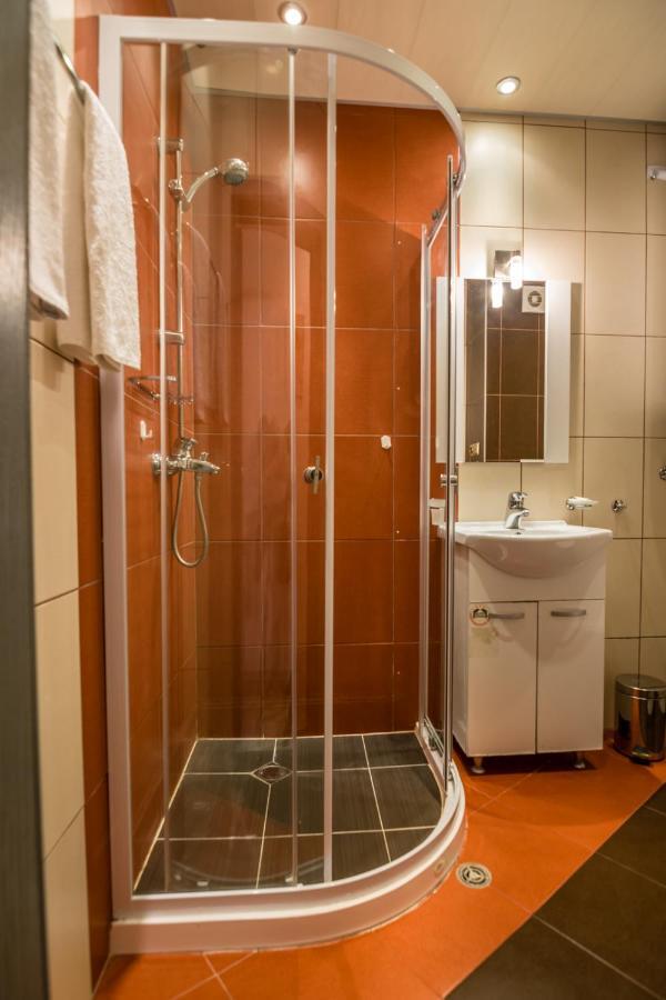 Cozy One-Bedroom Apartment In Night Breeze 布尔加斯 外观 照片